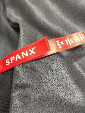 SPANX Black Faux Leather Leggings M